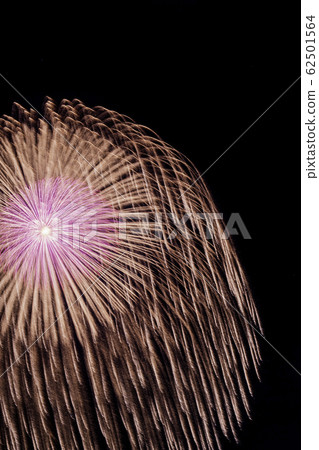 (Yamanashi Prefecture) Shinmei Fireworks (Yamanashi Prefecture) Shinmei Fireworks 62501564