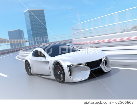 從萬安高速公路彎道加速的電動跑車的圖像 62506602