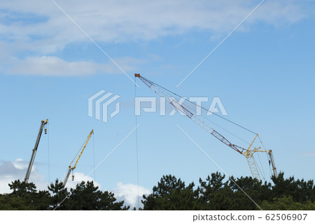 多台起重機工作 多台起重機工作 62506907