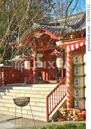 秩父漫步:秩父神社新門 秩父漫步:秩父神社新門 62509512