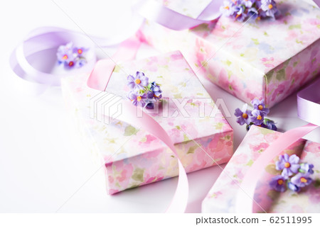 Mother's Day gift 62511995
