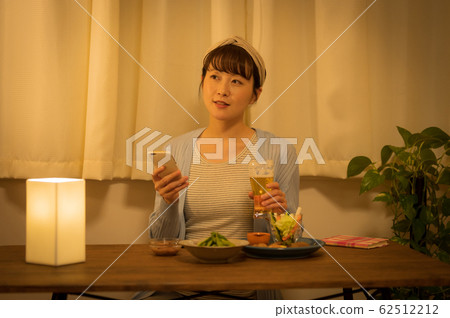 Night Women Lifestyle Night Women Lifestyle 62512212