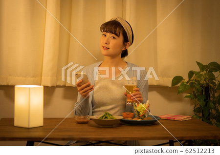 Night Women Lifestyle 62512213