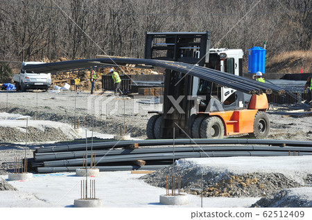 Building construction site Building construction site 62512409