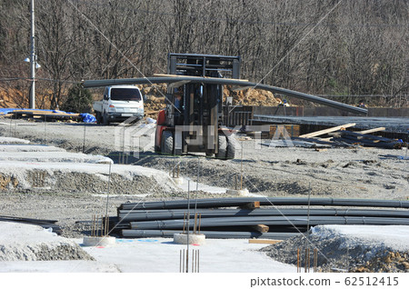 Building construction site 62512415