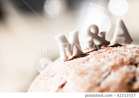 M & A on bread 62513557