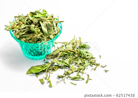 Dry stevia leaves Dry stevia leaves 62517438