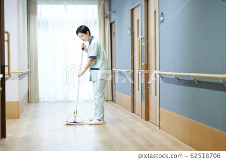 Cleaning staff Clean staff Women 62518706