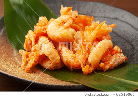 Fried shrimp 62519065