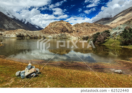Lohan Tso mountain lake. Nubra valley, Ladakh, India 62522440