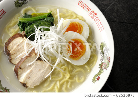 雞肉白湯拉麵 62526975