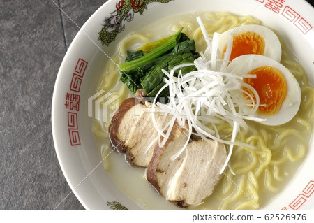 雞肉白湯拉麵 62526976