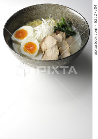 Chicken white ramen Chicken white ramen 62527504