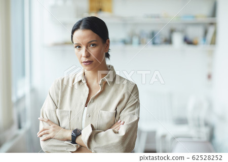 Young businesswoman at office 62528252