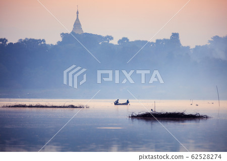 Irrawaddy River Irrawaddy River 62528274