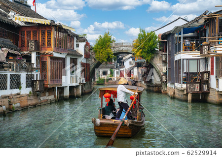 Shanghai Zhujiajiao town Shanghai Zhujiajiao town 62529914