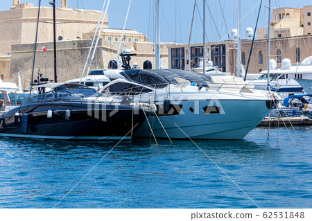 Motor yachts in the port Motor yachts in the port 62531848
