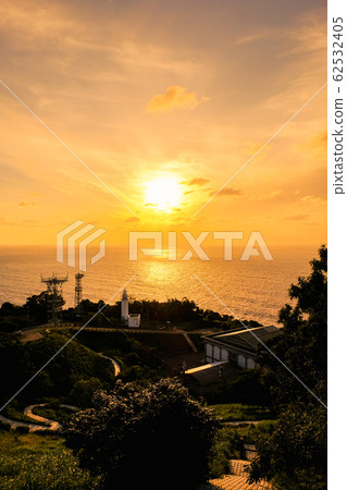 Sunset at Cape Echizen Sunset at Cape Echizen 62532405
