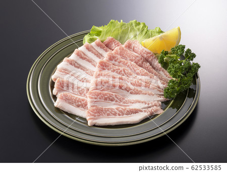 Iberico pork for roasting shoulder roast 62533585