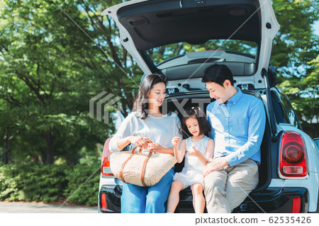 Family outing Family outing 62535426