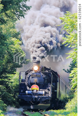 Banetsu西線:帶有爆炸性煙霧的蒸汽機車 Banetsu西線:帶有爆炸性煙霧的蒸汽機車 62539654