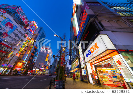 Tokyo cityscape in Japan Direct hit on duty-free shops in Akihabara, a new coronavirus. Group visitor disappeared ... = 17th Tokyo cityscape in Japan Direct hit on duty-free shops in Akihabara, a new coronavirus. Group visitor disappeared ... = 17th 62539881