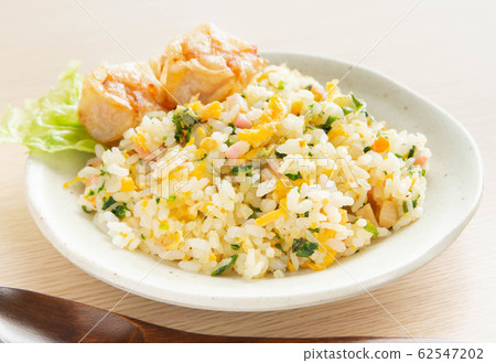 Fried rice  62547202