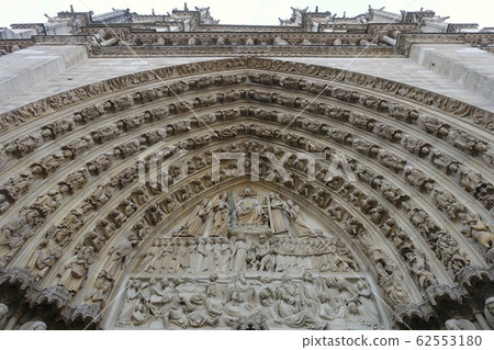 Entrance gate sculpture in front of Notre Dame, Cite Island, Paris Entrance gate sculpture in front of Notre Dame, Cite Island, Paris 62553180