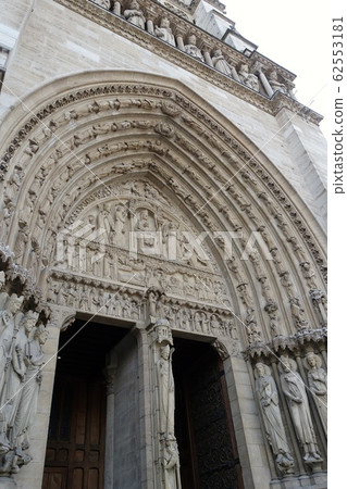 Entrance gate sculpture in front of Notre Dame, Cite Island, Paris Entrance gate sculpture in front of Notre Dame, Cite Island, Paris 62553181