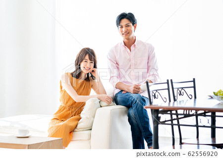 Couple / Family / Couple / Living / Lifestyle 62556920