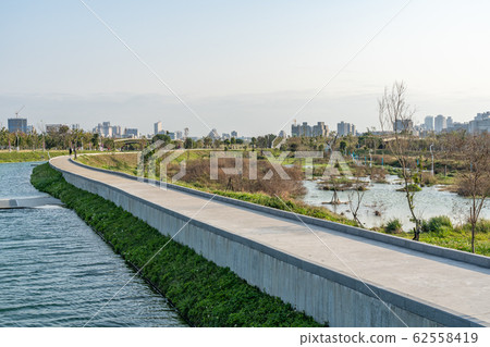 Taichung Central Park, Suzhou Ryu Trade Park, Taichung City, Taiwan's second largest park in Taiwan Taichung 62558419