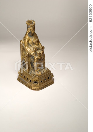 Mother and child Mother and child 62563900