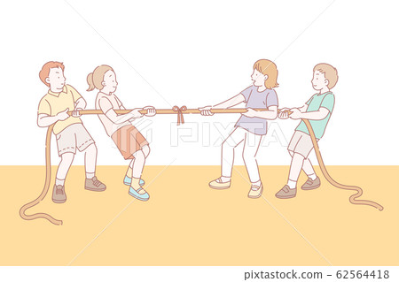 Kids playing tug of war 62564418