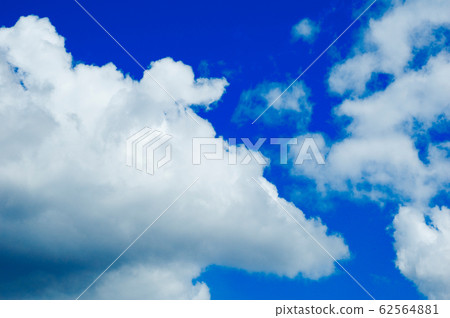 Clowds Clowds 62564881