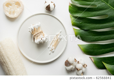 Bamboo ear sticks, organic cosmetics, cotton Bamboo ear sticks, organic cosmetics, cotton 62568841