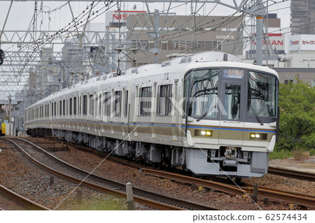 JR West Kobe Line Series 221 JR West Kobe Line Series 221 62574434