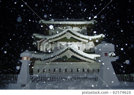Hirosaki Castle Snow Lantern Festival 62574628