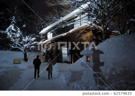 Hirosaki Castle Snow Lantern Festival 62574635