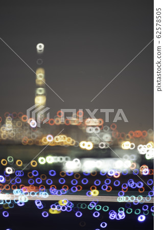 How to blur the mirror lens How to blur the mirror lens 62578505