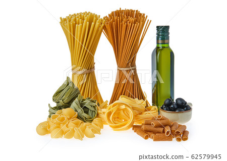 Various kinds of pasta isolated on white Various kinds of pasta isolated on white 62579945