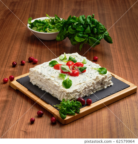 Vegan pie with cream cheese, tomato, basil Vegan pie with cream cheese, tomato, basil 62579964