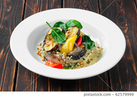 Roasted aubergine with bell pepper Roasted aubergine with bell pepper 62579999