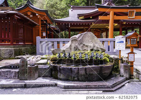 (Kanagawa Prefecture) Hakone Shrine, Ryujin Water (Kanagawa Prefecture) Hakone Shrine, Ryujin Water 62582075