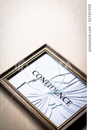 自信自信自信 62582408