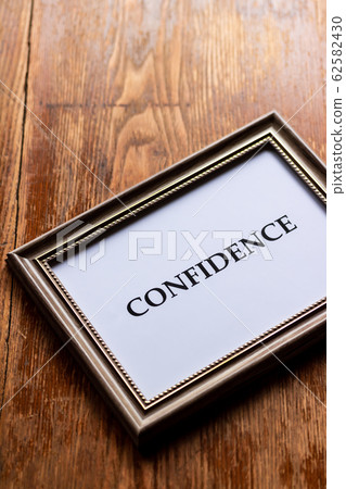 自信自信自信 62582430