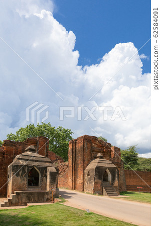 緬甸_薩拉巴門 緬甸_薩拉巴門 62584091