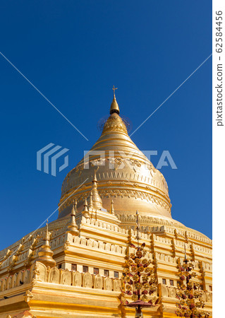 Myanmar_Shwezigon Pagoda Myanmar_Shwezigon Pagoda 62584456