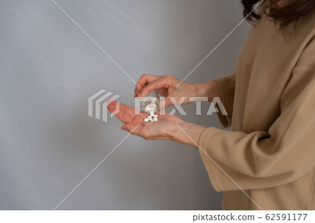 Kaonashi female poison 62591177