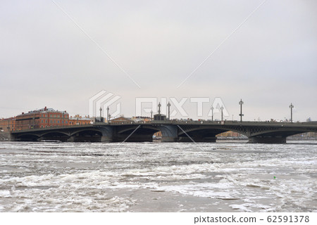 Annunciation bridge at cloud winter day. Annunciation bridge at cloud winter day. 62591378