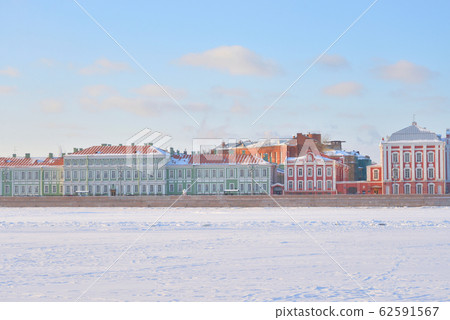 View of University Embankment in Saint Petersburg. View of University Embankment in Saint Petersburg. 62591567